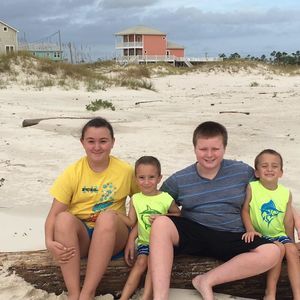 Meet your Posher, Dana wayne